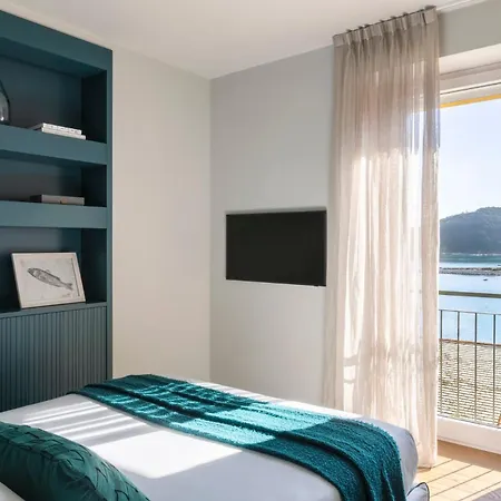 San Pietro Terrace By The Sea - Luxury Seafront Overlooking San Pietro Church *