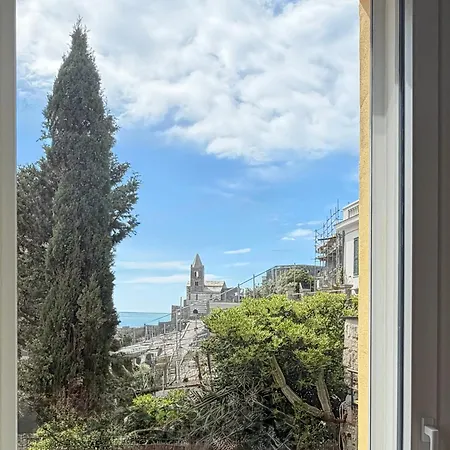 San Pietro Terrace By The Sea - Luxury Seafront Overlooking San Pietro Church Διαμέρισμα Πόρτο Βένερε