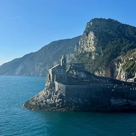 San Pietro Terrace By The Sea - Luxury Seafront Overlooking San Pietro Church